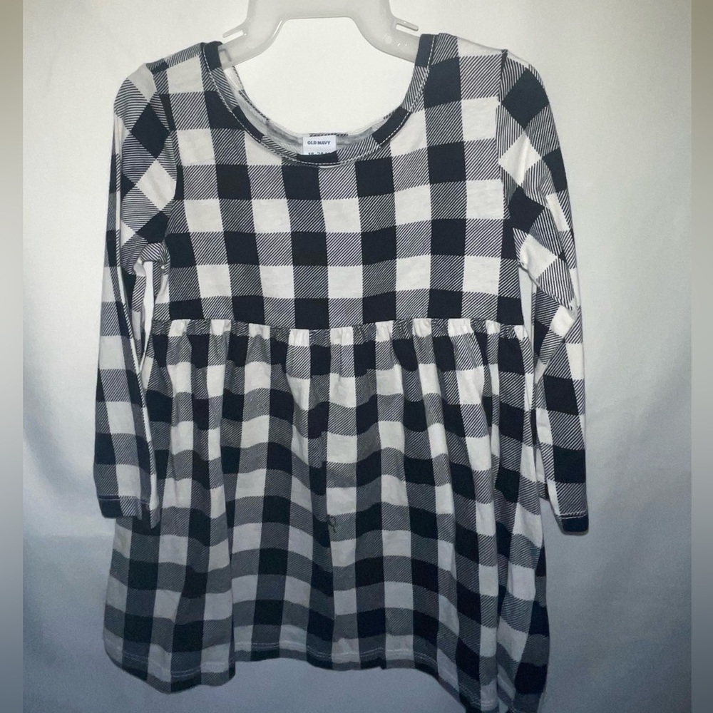 Black and white baby girl dress size 18-24 Months with Long sleeve